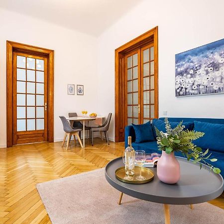 Ferienwohnung 2Br Blue Cloud In The Centre Bukarest Exterior foto