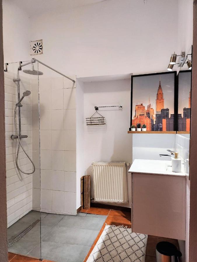 Ferienwohnung 2Br Blue Cloud In The Centre Bukarest Exterior foto